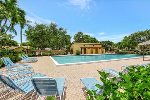 3966 Cocoplum Cir UNIT E, Coconut Creek, FL 33063 photo 32