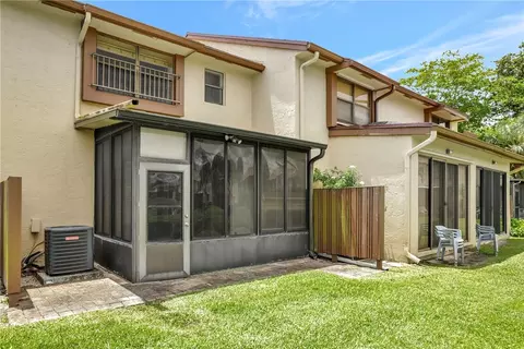 3966 Cocoplum Cir UNIT E, Coconut Creek, FL 33063 photo 26
