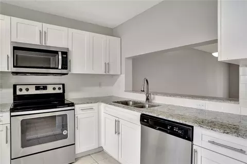 3966 Cocoplum Cir UNIT E, Coconut Creek, FL 33063 photo 3
