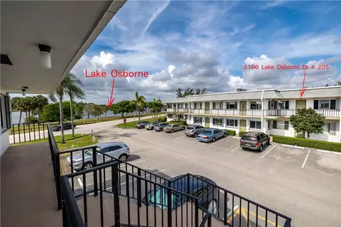 3160 Lake Osborne Dr #205, Lake Worth, FL 33461