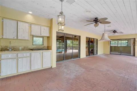 403 Glenbrook Dr, Atlantis, FL 33462 photo 29