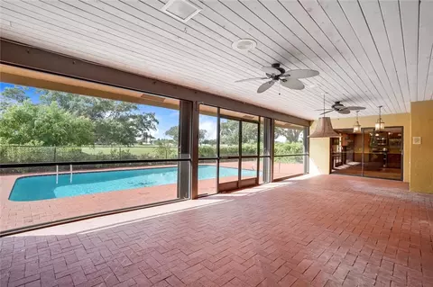 403 Glenbrook Dr, Atlantis, FL 33462 photo 27