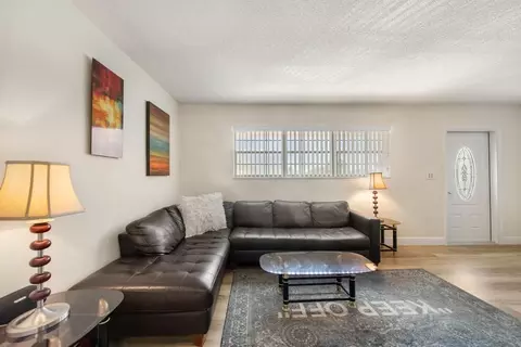 2202 NE 36th St #20, Lighthouse Point, FL 33064 photo 7