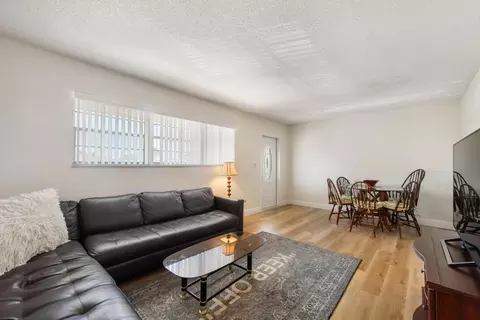 2202 NE 36th St #20, Lighthouse Point, FL 33064 photo 6