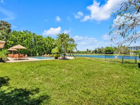 3165 Estates Dr, Pompano Beach, FL 33069 photo 32