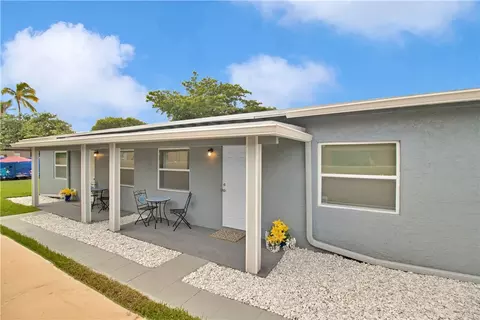 1700 NW 4th St, Fort Lauderdale, FL 33311
