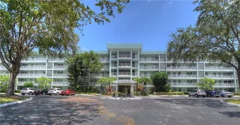 802 Cypress Grove Ln #108, Pompano Beach, FL 33069 photo 35