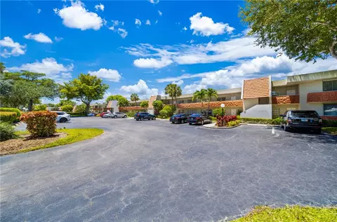 903 Cypress Ter #202, Pompano Beach, FL 33069