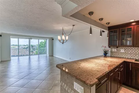 3000 NE 48th Ct #406, Lighthouse Point, FL 33064 photo 7