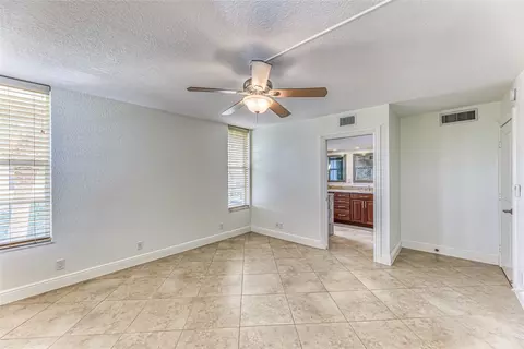 3000 NE 48th Ct #406, Lighthouse Point, FL 33064 photo 9