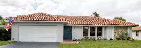11099 NW 5th Mnr, Coral Springs, FL 33071