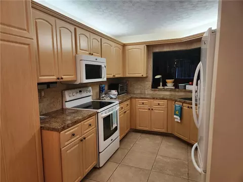 2521 NW 104th Ave #205, Sunrise, FL 33322