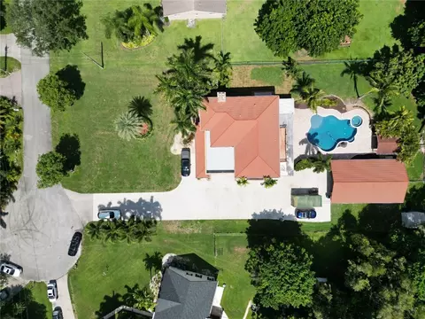 9631 NW 26th Ct, Hollywood, FL 33024