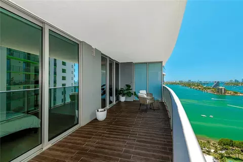 488 NE 18th St #2604, Miami, FL 33132