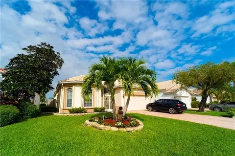 7611 Eagle Point Dr, Delray Beach, FL 33446 photo 1