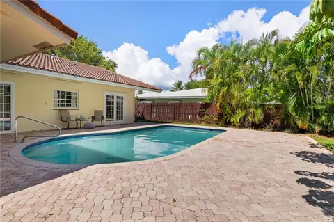 2265 NE 30th Ct, Lighthouse Point, FL 33064 photo 9