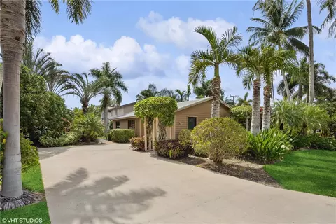 1800 Isabel Road Este, Boca Raton, FL 33486