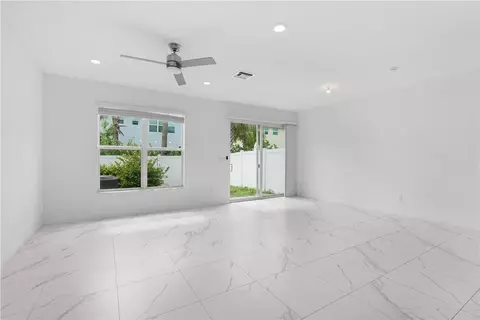 4342 Lago Dr, Lighthouse Point, FL 33064 photo 2
