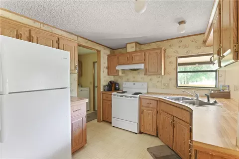 5630 Cypress Dr, Okeechobee, FL 34972 photo 3