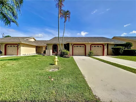 9879 NW 76th Ct, Tamarac, FL 33321
