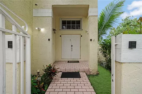 2710 River Run Cir E, Miramar, FL 33025 photo 30