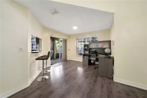 2710 River Run Cir E, Miramar, FL 33025 photo 9
