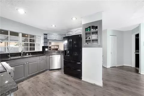 2710 River Run Cir E, Miramar, FL 33025 photo 2