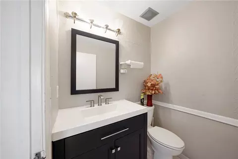 2710 River Run Cir E, Miramar, FL 33025 photo 13