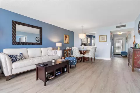 7640 NW 18th #407, Margate, FL 33063
