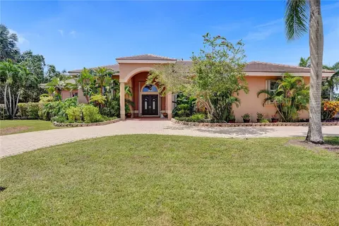 11350 NW 7th St, Plantation, FL 33325