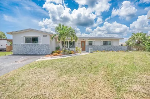 8441 NW 18th St, Pembroke Pines, FL 33024