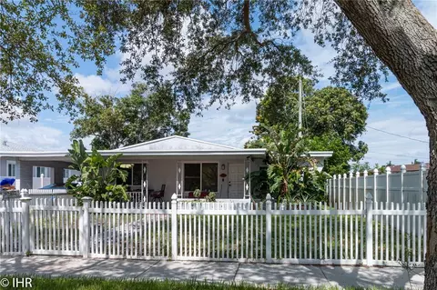 610 N 72nd Ave, Hollywood, FL 33024