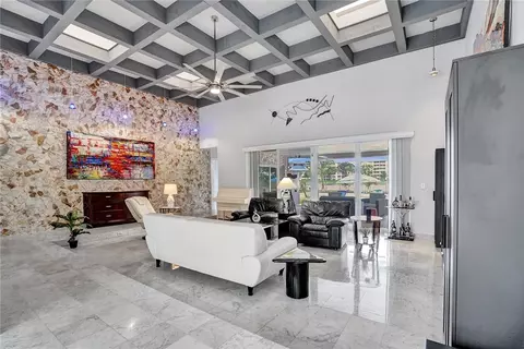 3105 Estates Dr, Pompano Beach, FL 33069 photo 9