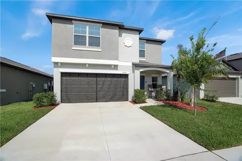 5513 Appleton Shore Dr, Apollo Beach, FL 33572