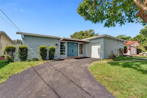 8790 NW 20th Ct, Sunrise, FL 33322