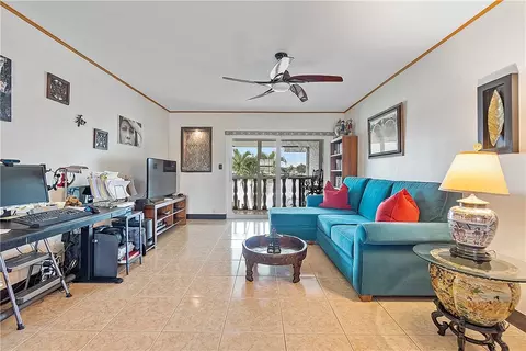 650 Pine Dr #17, Pompano Beach, FL 33060 photo 3