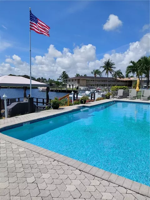 650 Pine Dr #17, Pompano Beach, FL 33060 photo 14