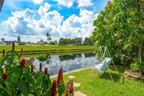 7200 NW 66th Ter, Tamarac, FL 33321