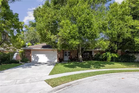 637 Dracena Dr, Wellington, FL 33414