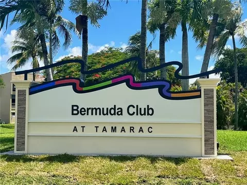 5851 NW 62nd Ave #105, Tamarac, FL 33319