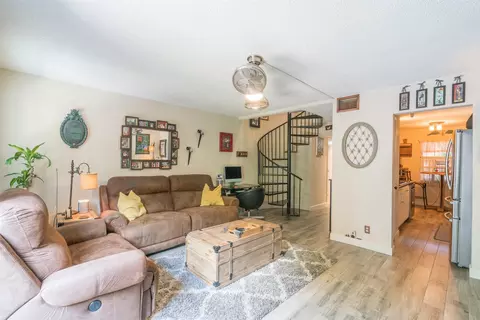 670 Tennis Club Dr #108, Fort Lauderdale, FL 33311