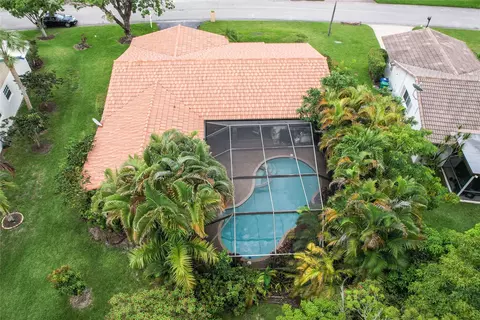8813 NW 19th St, Coral Springs, FL 33071
