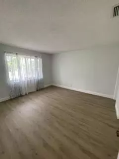 310 Davis Rd, Delray Beach, FL 33445 photo 9