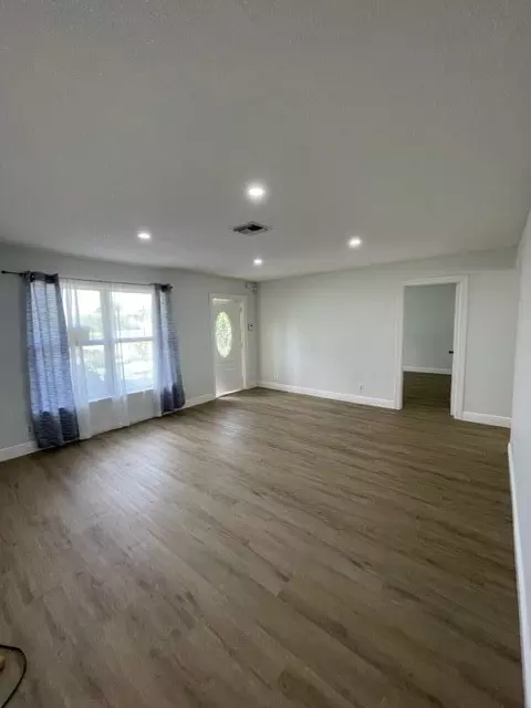 310 Davis Rd, Delray Beach, FL 33445 photo 4