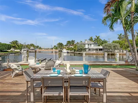 1242 Cordova Rd, Fort Lauderdale, FL 33316