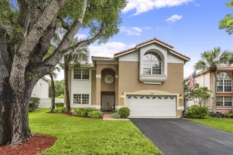 688 NW 133rd Dr, Plantation, FL 33325