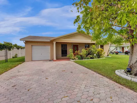 11155 NW 26th St, Sunrise, FL 33322
