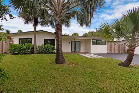 1210 NE 25th Ave, Pompano Beach, FL 33062