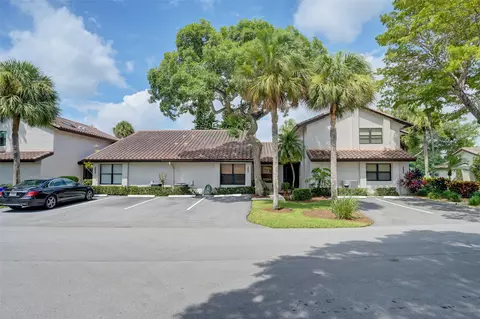 3037 Deer Creek Lake Shore Dr #3037, Deerfield Beach, FL 33442