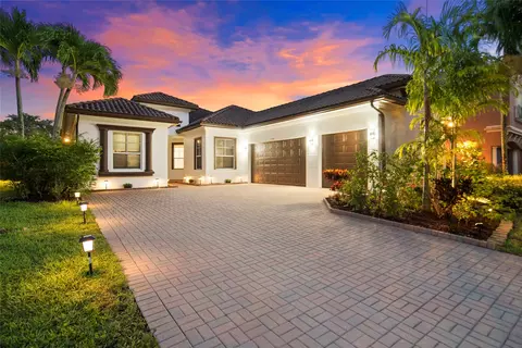 7494 NW 114th Ter, Parkland, FL 33076